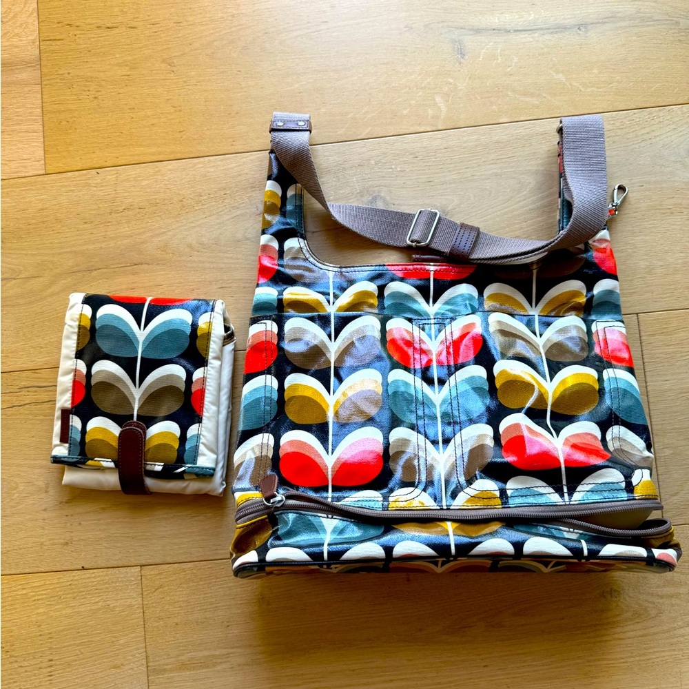 Oral Kiely baby bag / diaper bag. BRAND NEW. Comes with changing pad.